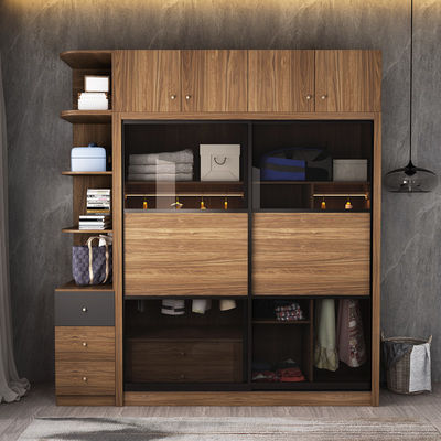 Garderobe van schuifdeur de Houten Kleren
