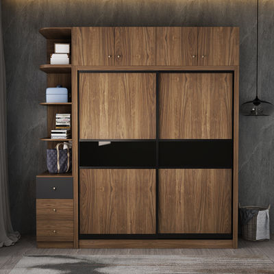 Garderobe van schuifdeur de Houten Kleren